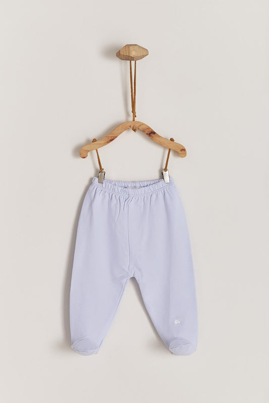 Part of babycottons newborn essentials line, these super soft footed pants are a maternity bag must-have! Pants have elastic waist for easy dressing. Match it with our plush cardigans for the sweetest look! Colour: Light-blue Composition: 100% Peruvian Pima Cotton.  Made in Peru. Machine washable. Safety warning: Keep away from fire.