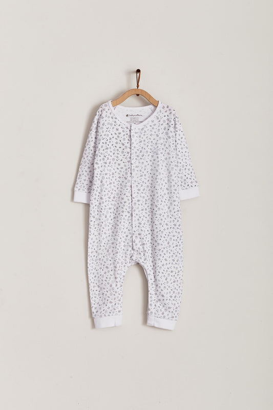 Our Leaves footless pyjama is just as comfy and practical as any other footie. Your little one can grow with it and wear it for a longest time. Soft, cute and delicate, it makes a perfect gift! Colour: White with coloured details. Composition: 100% Peruvian Pima Cotton.  Made in Peru. Machine washable. Safety warning: Keep away from fire.