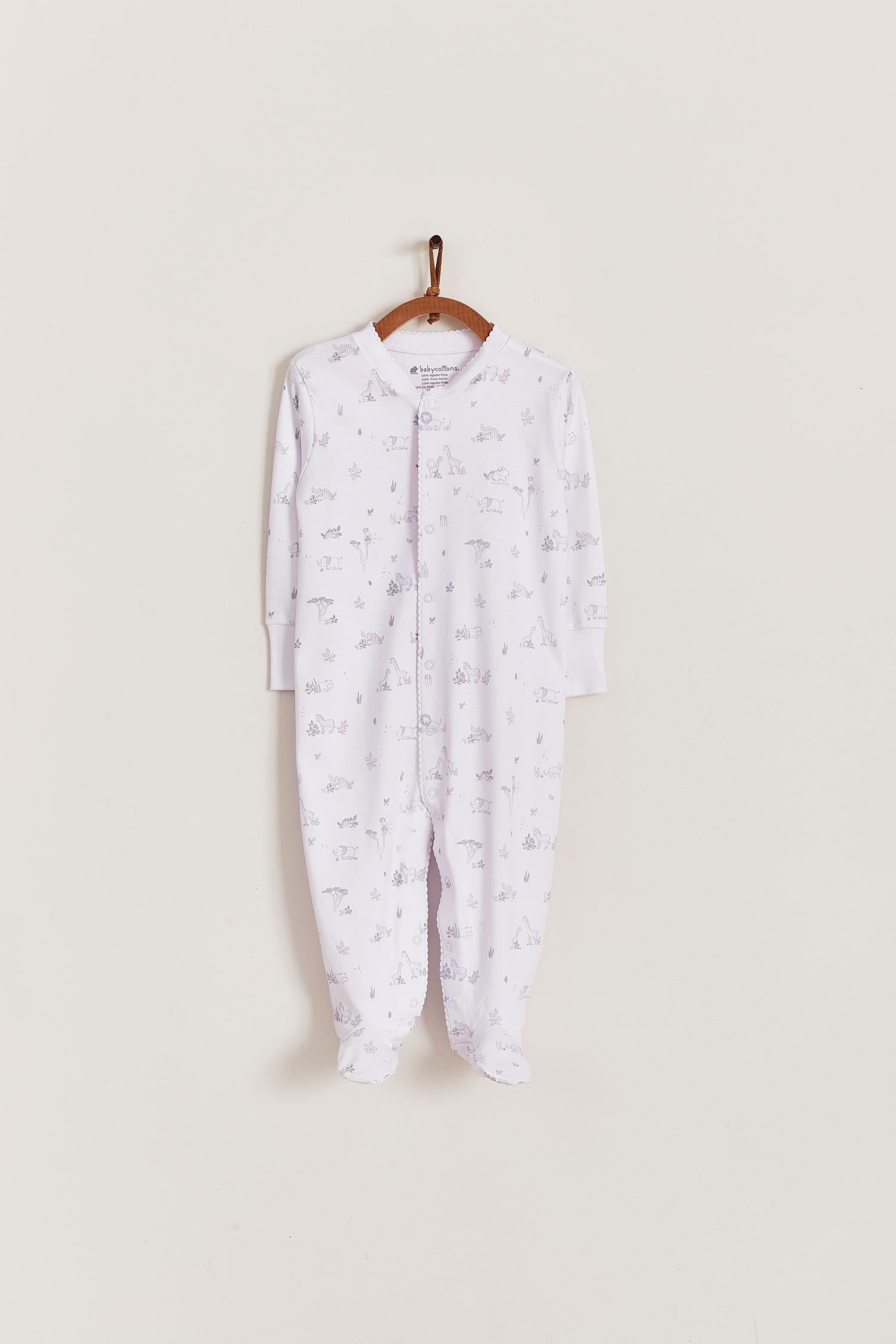 Super soft Pima cotton, long-sleeve, footed pyjama with full snap closure. The pyjama has delicate picot edging and it features our lovely Mini Safari print!  In size NB, the cuffs give the option of making them mittens for the baby's first days, and can then be folded again. Colour: White with light-blue and grey. Composition: 100% Peruvian Pima Cotton.  Made in Peru. Machine washable. Safety warning: Keep away from fire.
