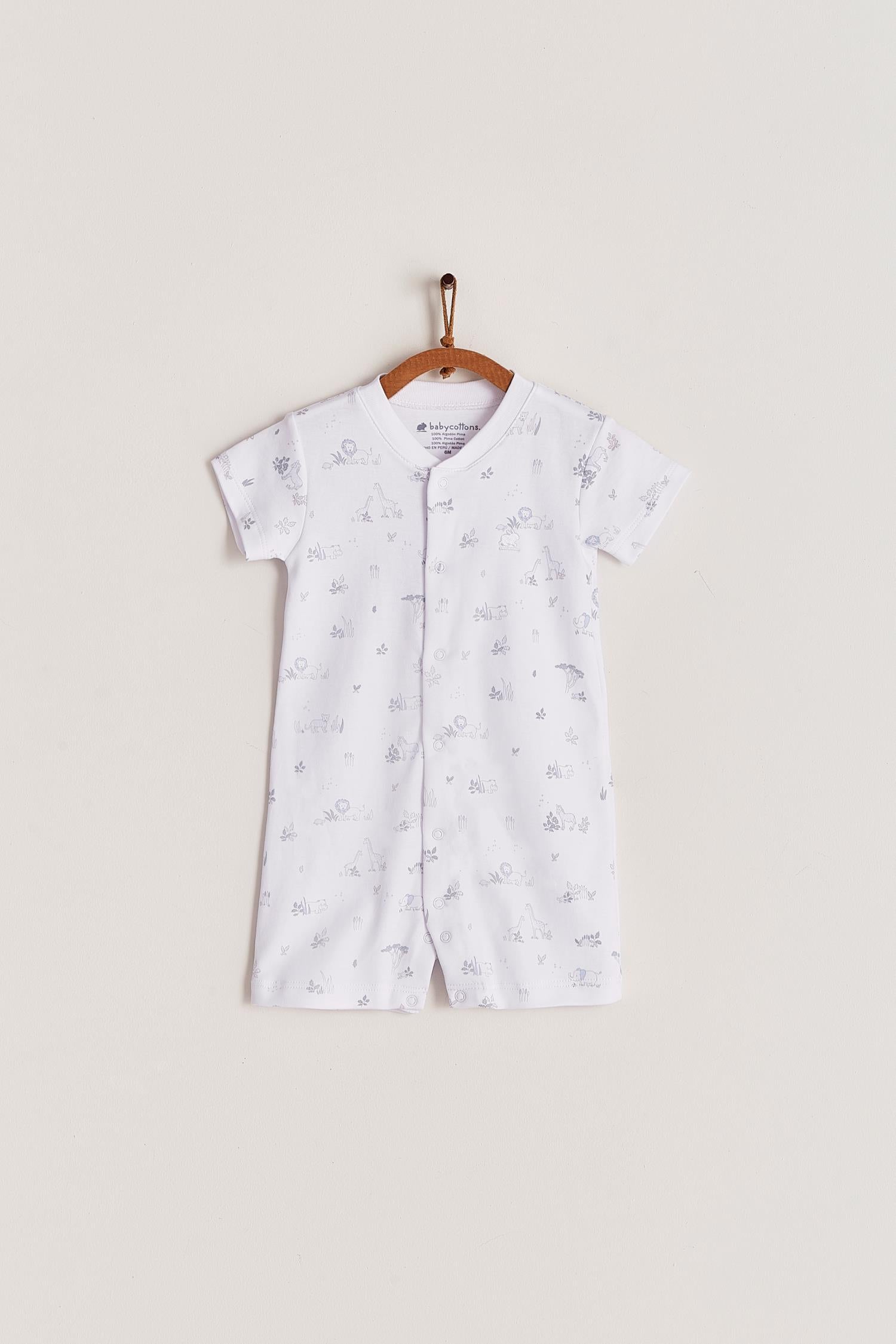 Comfy, cute and super soft, this Mini Safari short romper is the perfect addition to your baby's wardrobe. Very versatile, the romper is perfect for playtime and nap-time! With full snap closure make it super easy to slip on. Match it with our Safari collection to make the perfect gift! Colour: White with grey and light-blue details Composition: 100% Peruvian Pima Cotton.  Made in Peru. Machine washable. Safety warning: Keep away from fire.