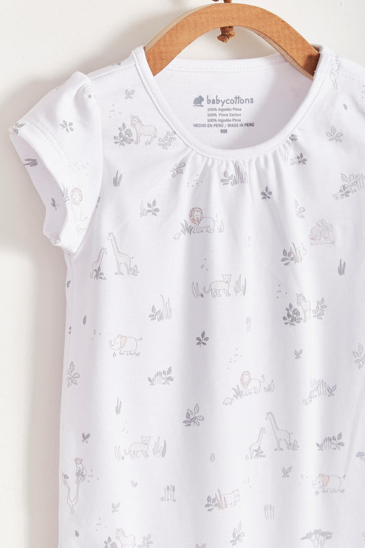 This beautiful short sleeve bodysuit featuring a full print of our Mini Safari collection is made with the softest Pima Cotton. Perfect for a playtime occasion! Pair it with any of our sweatpants or overalls for the perfect look. Composition: 100% Peruvian Pima Cotton.  Made in Peru.  Machine washable.