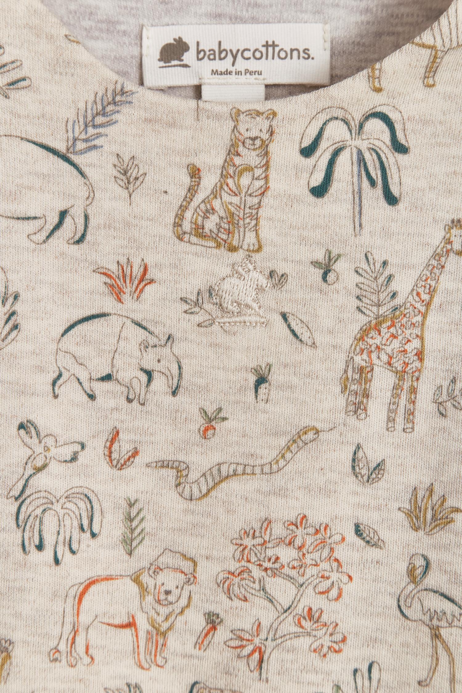 Safari overall is beyond cute! Let your baby be awesome and comfortable at the same time.  This overall features an all-over safari print. With brown, orange and green colours. Match it with our lovely bodysuits for the sweetest looks! Colour: Beige melange with brown, orange and green details. Composition: 100% Peruvian Pima Cotton.  Made in Peru. Machine washable. Safety warning: Keep away from fire.