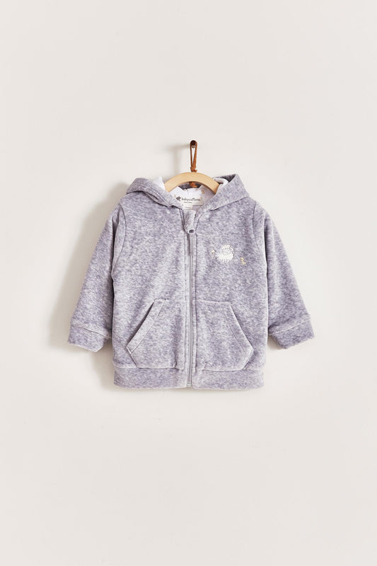 Ideal for winter, this is the sweetest plush hoodie! Fully lined with printed Pima cotton. Pockets and embroidery at the front. Colour: Grey. Composition: Lining: 100% Pima cotton. Outer: 85% cotton, 15% polyester.  Made in Peru. Machine washable.