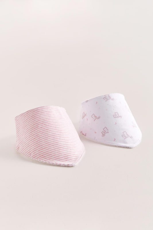 This set of 2 bandana style bibs is perfect to fit your baby from 0 to 6 months. It not only helps to keep teething baby dry and neat, but is also versatile enough for any daily outfit. One comes striped, and the second one comes with full print of the collection The reverse side has an absorbent towel for an extra comfort. Composition: 100% Peruvian Pima Cotton.  Made in Peru.  Machine washable. 