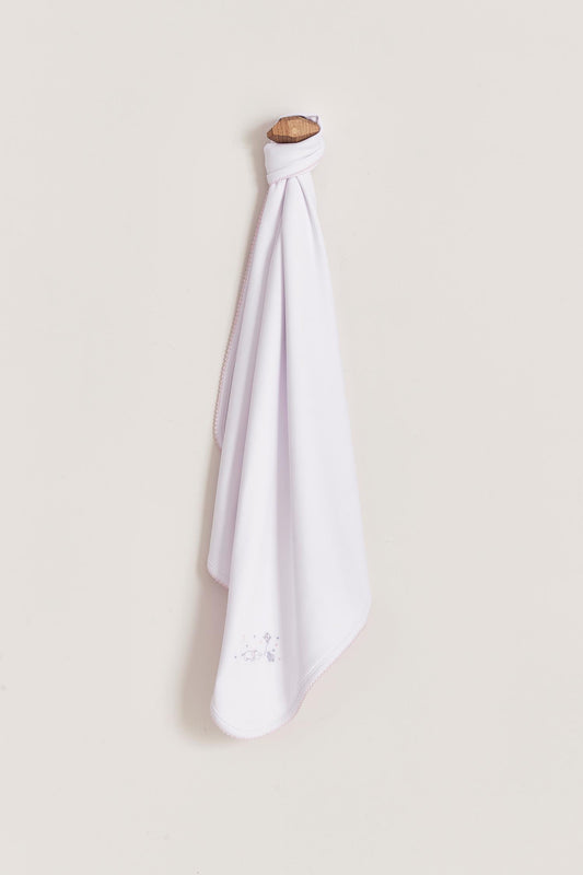 Crafted from super soft Pima cotton, this receiving blanket makes babies first months extra cozy.  This two sided blanket features a sleek white finish with an embroidered of Celine & Bernie, while the other side comes with a full print of our Celine & Bernie collection. Composition: 100% Peruvian Pima Cotton.  Made in Peru.  Machine washable. 